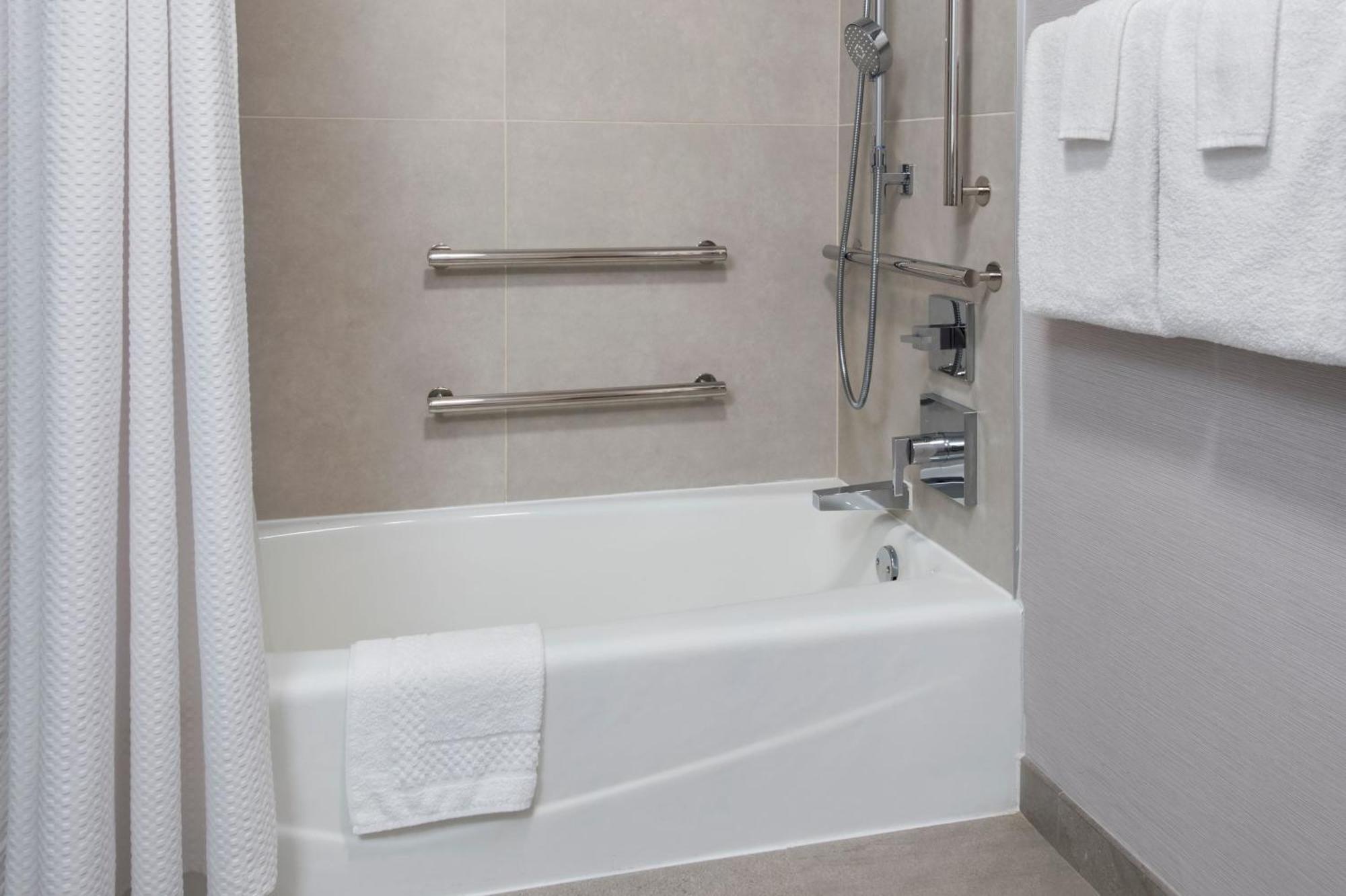 Courtyard By Marriott Tarrytown Westchester County Exteriér fotografie